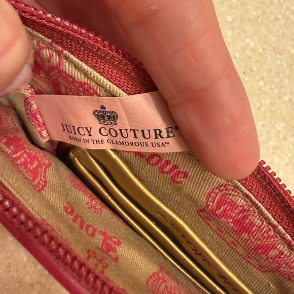 Juicy Couture hot pink wristlet - Picture 2 of 4